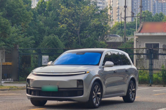 理想汽车 理想L8 2023款 Air
