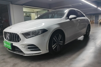 奔驰A级 2019款 A 180 L 运动轿车