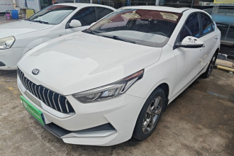 起亚K3 2020款 1.5L CVT新锐天窗版