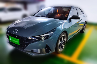 现代 伊兰特 2021款 1.5L CVT LUX尊贵版