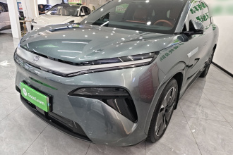 比亚迪 唐L 2025款 EV 600KM四驱激光雷达旗舰型