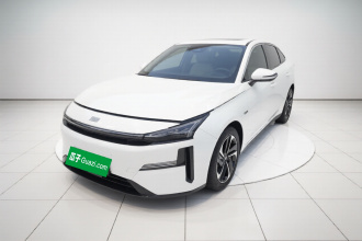吉利银河 银河L6 2024款 125km PLUS 龙腾版