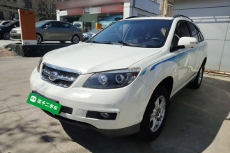 比亚迪S6 2014款 2.4L 自动尊贵型 5座