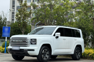 哈弗H9 2024款 2.0T 汽油四驱探境版