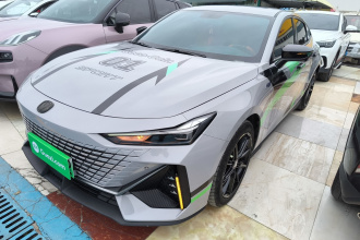 长安UNI-V 智电iDD 2023款  智电iDD 1.5T 113km智趣型