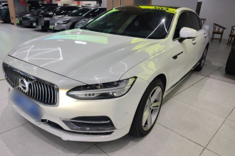 沃尔沃S90 2018款 T4 智远版