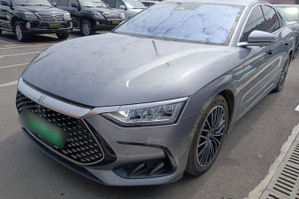 比亚迪 汉 2022款 DM-i 121KM 尊荣型