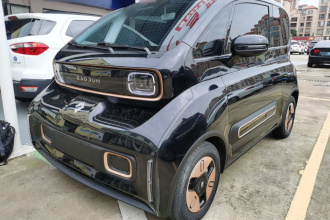 宝骏KiWi EV 2022款 设计师轻享版 三元锂