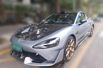 小米汽车 小米SU7 Ultra 2025款 Ultra