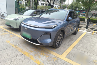 吉利银河 银河星舰7 EM-i 2025款 120km 领航版