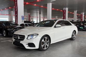 奔驰E级 2016款 E 300 L 运动时尚型