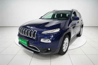 Jeep 自由光 2017款 2.4L 领先智能版