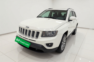 Jeep 指南者(进口) 2014款 改款 2.0L 两驱精英版