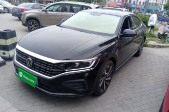 大众 帕萨特 2025款 出众款 330TSI 精英版