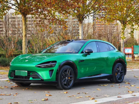 小米汽车 小米YU7 2025款 超长续航高性能四驱Max版