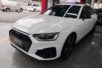 奥迪A4L 2025款 200万辆悦享版 40 TFSI 豪华动感型