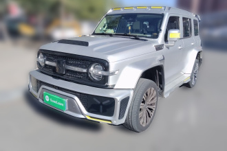 超境汽车 共创坦克300 2021款 2.0T 赛博坦克