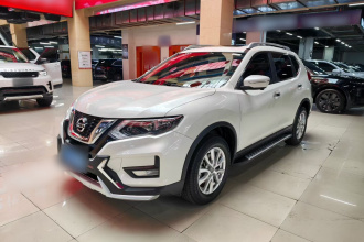 日产 奇骏 2021款 2.0L CVT 2WD XL ITS舒适纪念版