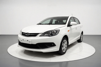 奇瑞 风云2 2015款 1.5L 手动新锐版