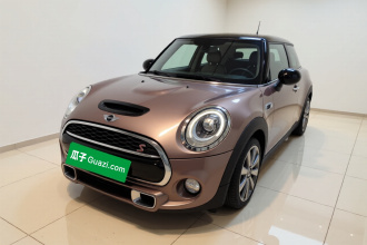 MINI  2.0T COOPER S 五门版
