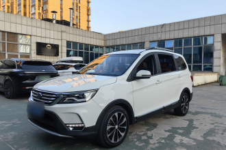 开瑞K60 2018款 1.5L 手动天窗版
