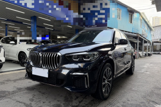 宝马X5 2022款 改款 xDrive 30Li M运动套装