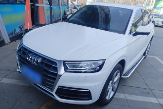 奥迪Q5L 2020款 改款 40 TFSI 荣享进取型