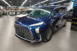 别克GL8新能源 2024款  陆尊 奢享版 7座