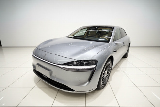 鸿蒙智行 享界S9T 2025款 纯电 四驱Ultra (192线激光雷达）