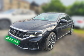 大众 帕萨特 2022款 330TSI 精英版