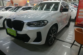 宝马X3 2022款 xDrive30i 领先型 M曜夜套装