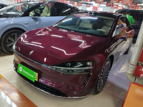 鸿蒙智行 享界S9 2024款 纯电 Ultra 四驱旗舰版