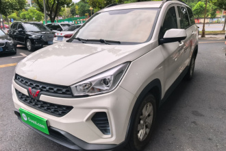 五菱汽车 五菱宏光S3 2019款 1.5L 手动标准型 国VI
