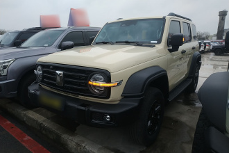 坦克300 2025款 2.4T 柴油版