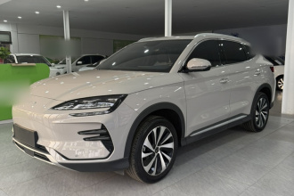 比亚迪 宋PLUS新能源 2024款 荣耀版 EV 520km 豪华型