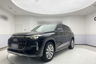奥迪Q6 2024款 45 TFSI quattro 齐云型 羽林套装 6座