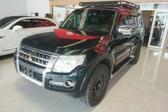 三菱 帕杰罗(进口) 2016款 3.0L 自动尊贵版 国IV