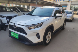 丰田 RAV4荣放 2024款 2.0L CVT两驱都市版