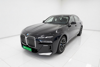 宝马7系 2023款 735Li 豪华套装