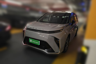 上汽大通MAXUS 大家9 2024款 长续航 森林七座版