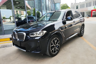 宝马X3 2022款 改款 xDrive25i M运动套装