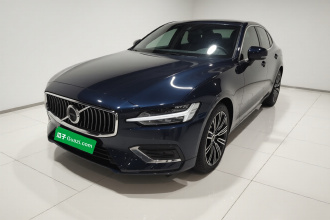 沃尔沃S60 2021款 T4 智远豪华版