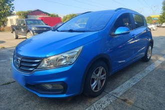 宝骏310 2016款 1.2L 手动豪华型