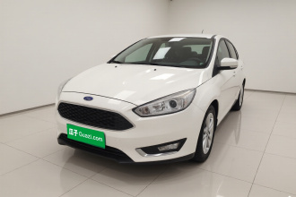 福特 福克斯 2015款 两厢 1.6L 自动风尚型
