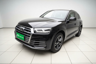 奥迪Q5L 2020款 改款 40 TFSI 荣享时尚型