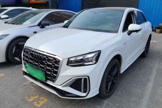 奥迪Q2L 2022款 35 TFSI 进取动感型