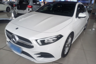 奔驰A级 2020款 改款 A 200 L 运动轿车动感型