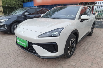 宝骏云海 2024款 140km 插混版