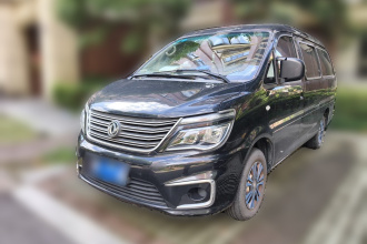 东风风行 菱智 2019款 M5L 1.6L 7座基本型 国VI