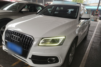 奥迪Q5 2017款 Plus 40 TFSI 进取型